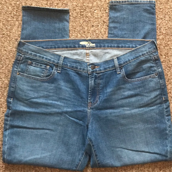 Old Navy Jeans - Picture 2 of 4